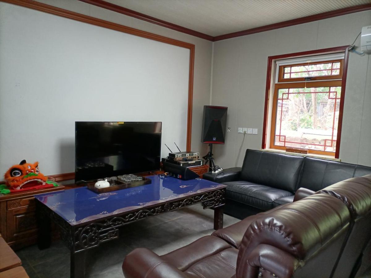 Dong Li Guest House Miyun Exterior photo